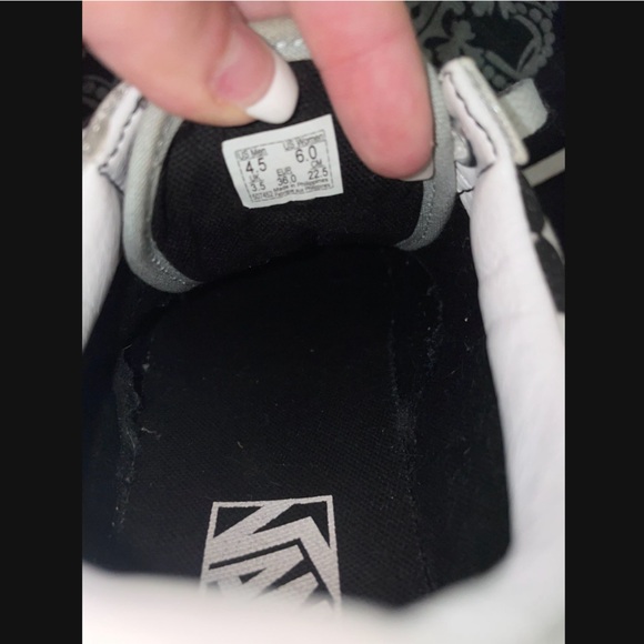 Sparkly vans - Picture 5 of 5